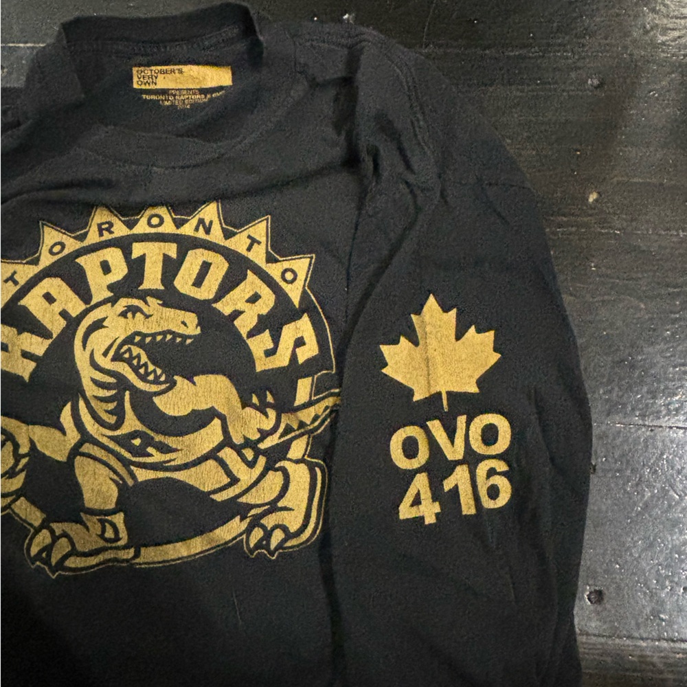 2014 Limited edition TORONTO RAPTORSxOVO Longsleeve shirt size XL